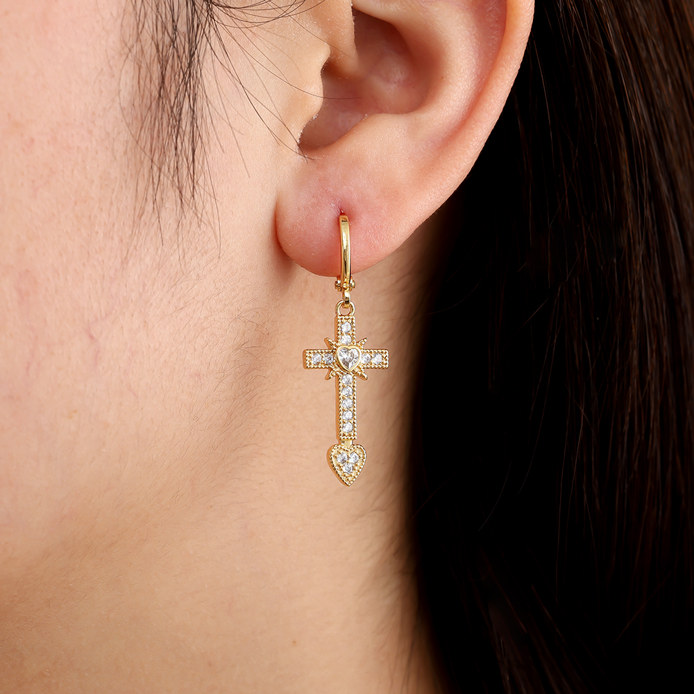 3.9cm Diamond Cross And Heart Vergoldete Ohrringe      
