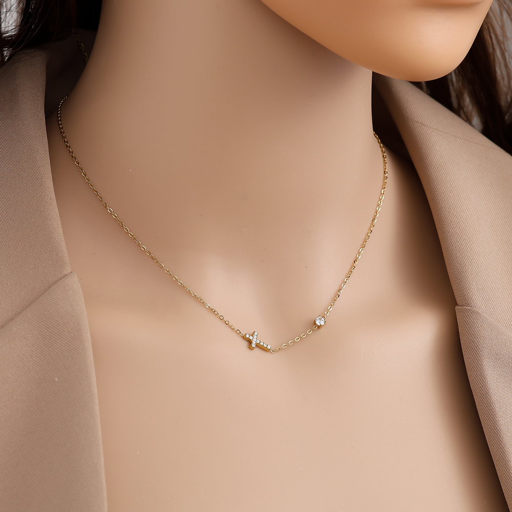 40cm Cross And Diamond Dot Edelstahl Halskette   