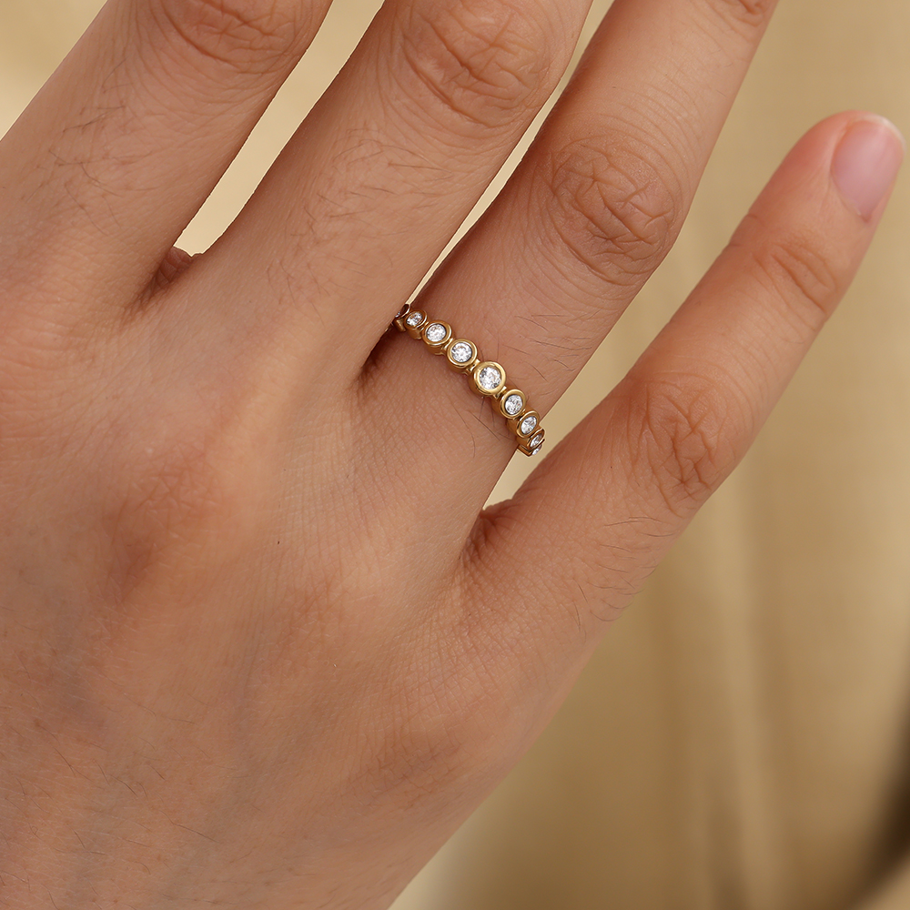 Some Diamond Dot Edelstahl Ring            