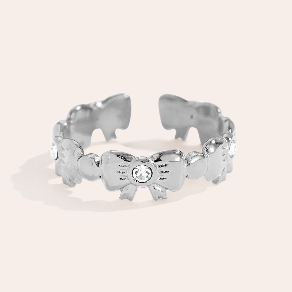 Diamond And Bowtie Edelstahl Ring            