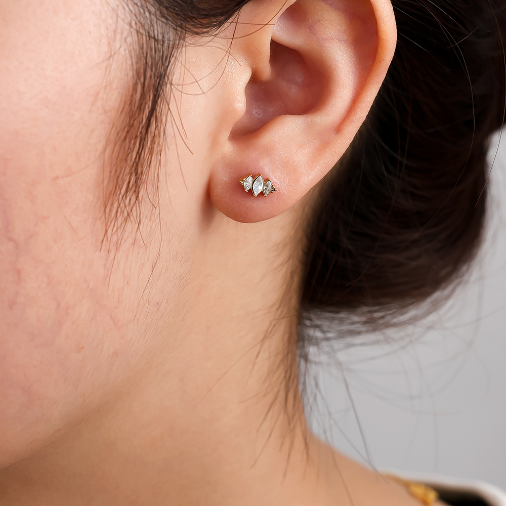 8mm Three Diamond Eye Edelstahl Piercing       