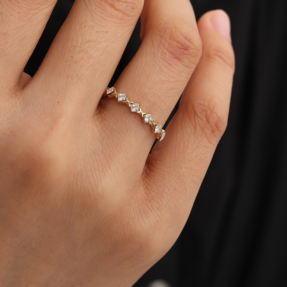 Many Diamond Cube Edelstahl Ring            