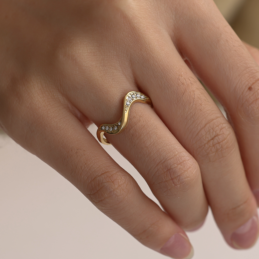 Verstellbarer Feiner Wellen Zirkonia Edelstahl Ring 