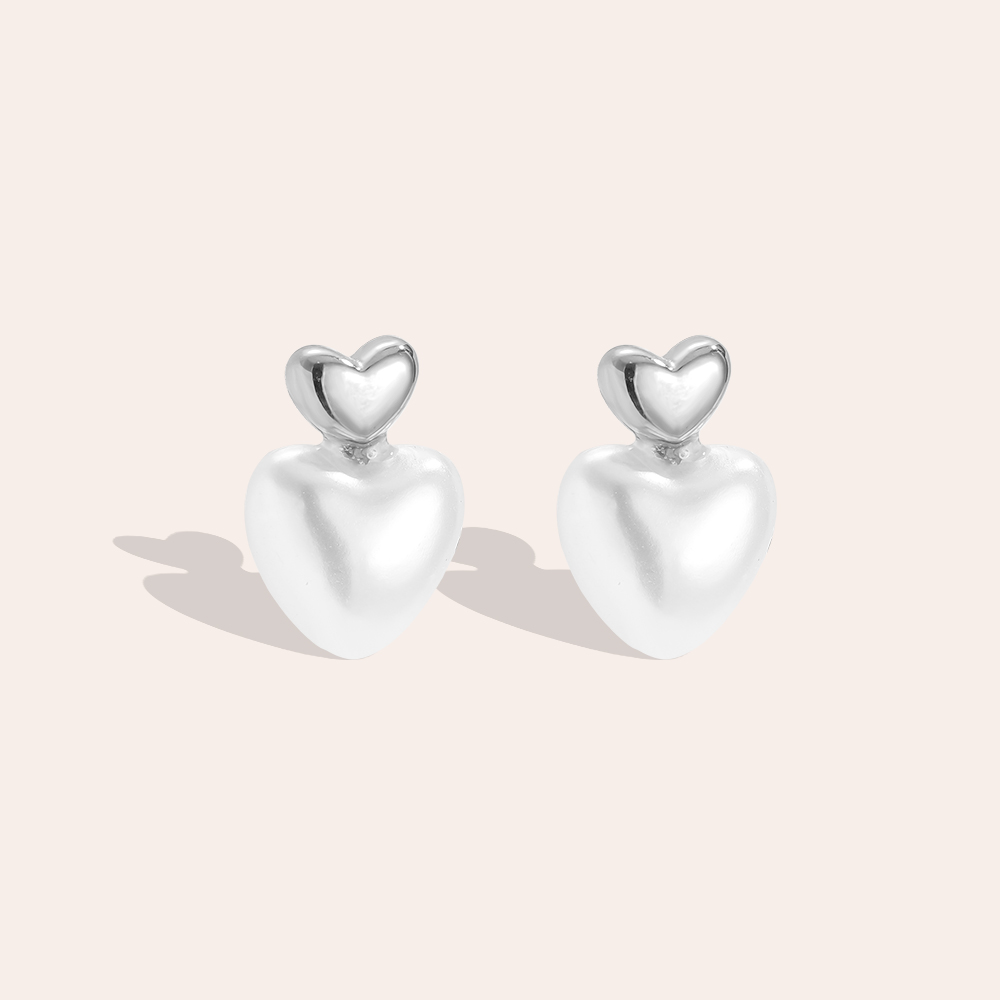 1cm Pearly Heart Edelstahl Ohrringe          