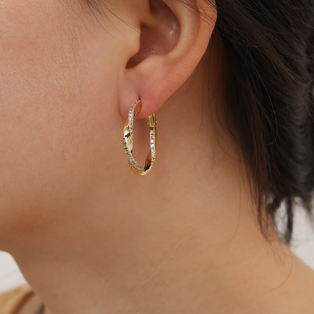 2.5cm Diamond Twist Hoop Vergoldete Ohrringe     