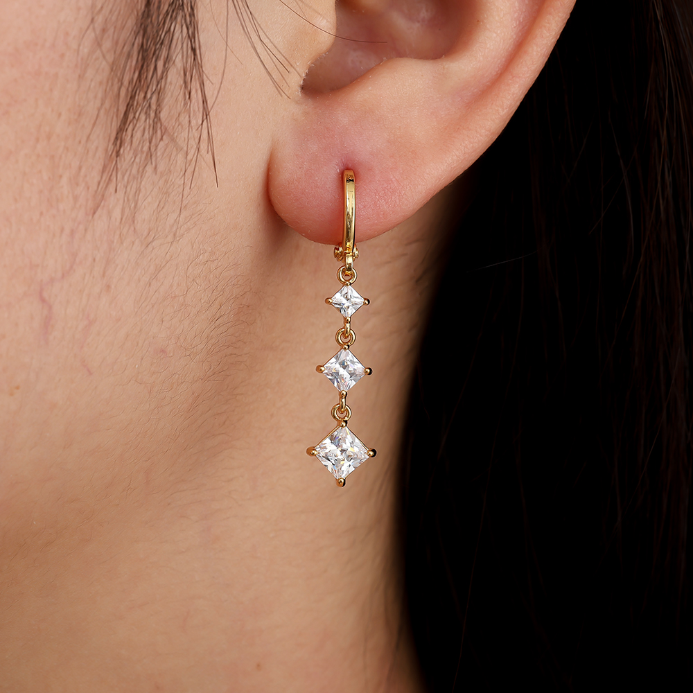 3.9cm Diamond Cubes Vergoldete Ohrringe      