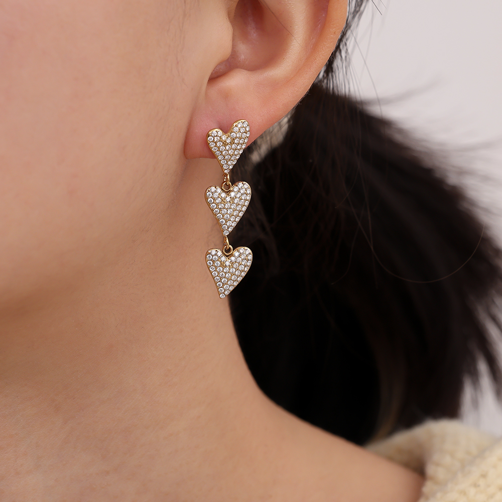 1.1*3.5cm Three Cute Diamond Hearts Edelstahl Ohrringe      