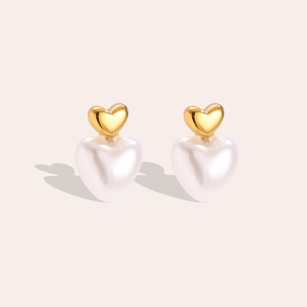 1cm Pearly Heart Edelstahl Ohrringe          