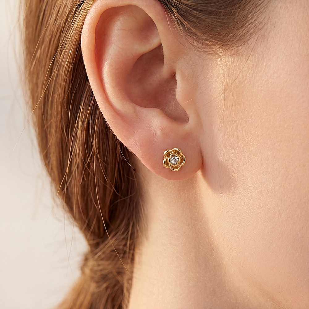Edelstahl Ohrringe 7mm einfache kleine Zirkonia Blume