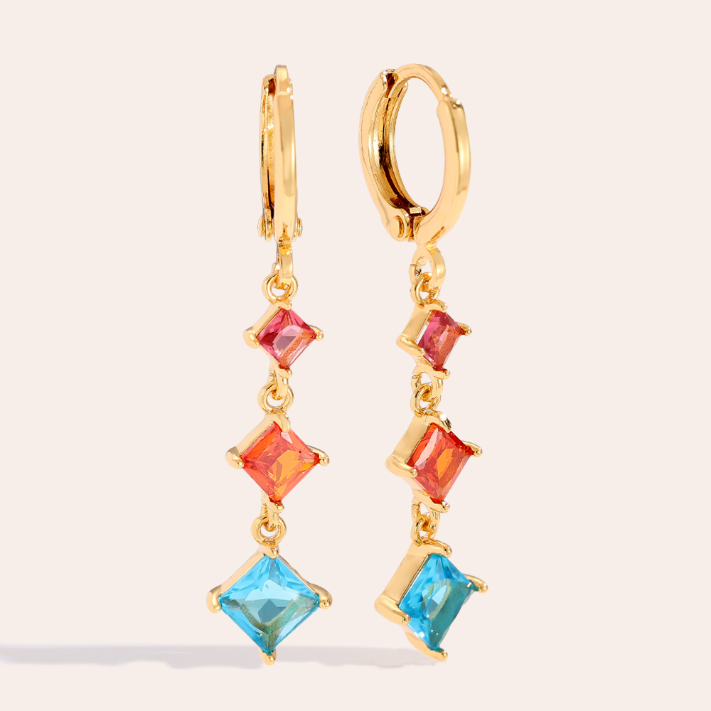 3.9cm Diamond Cubes Vergoldete Ohrringe      