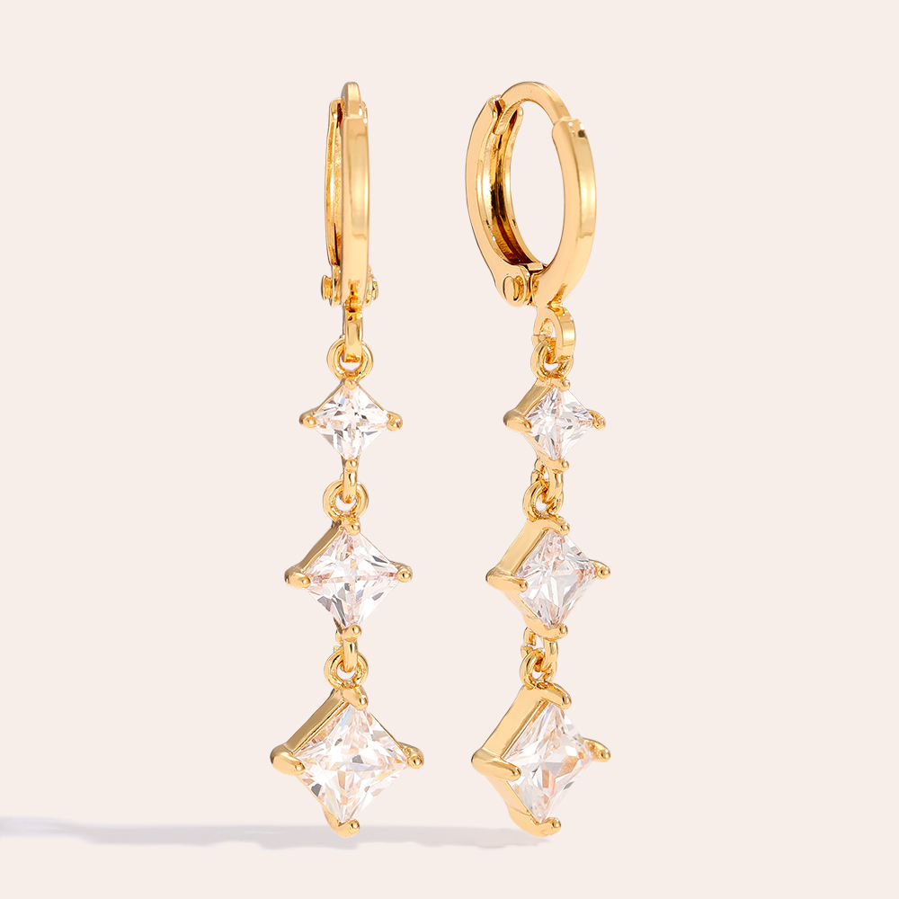 3.9cm Diamond Cubes Vergoldete Ohrringe      