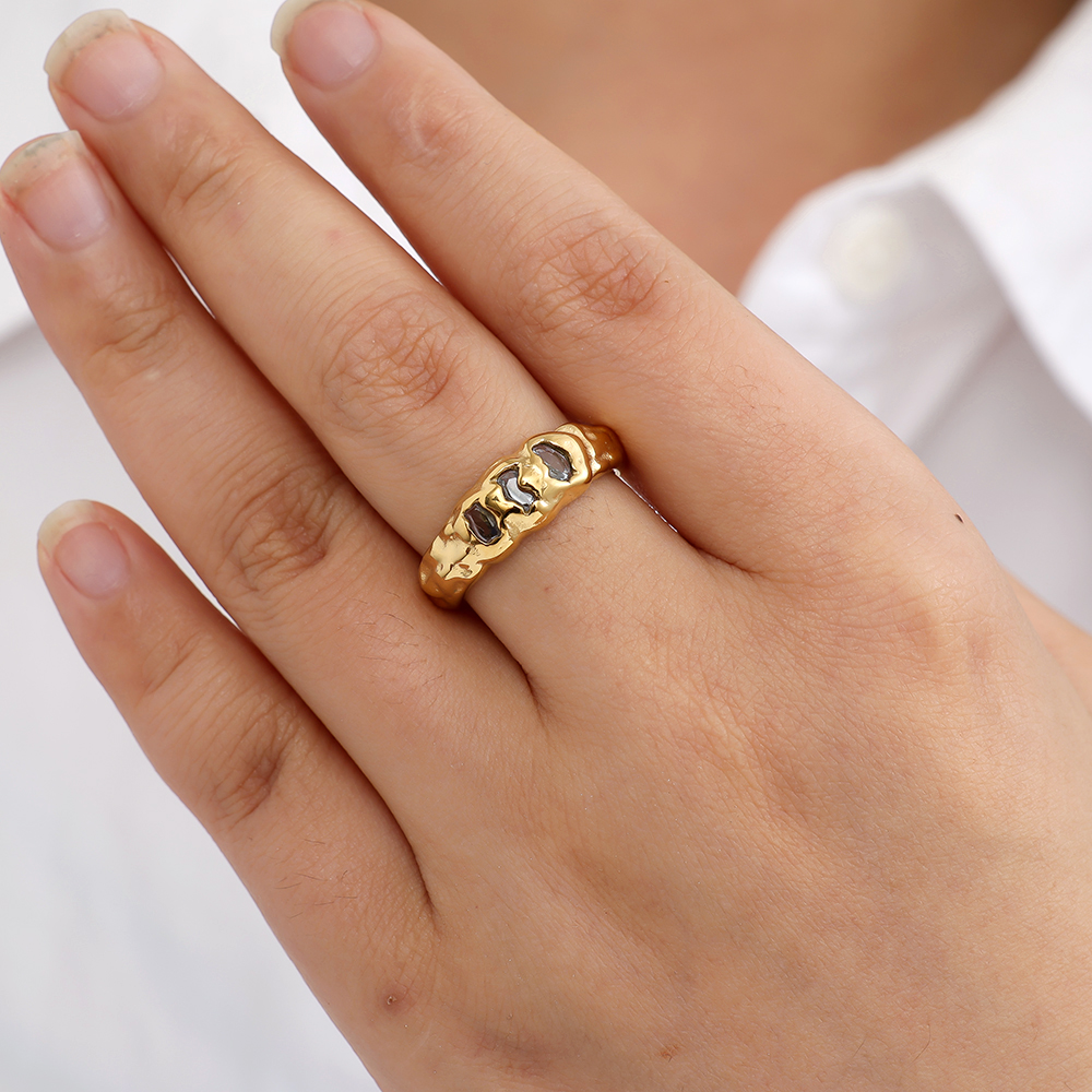 Three Diamonds Edelstahl Ring        