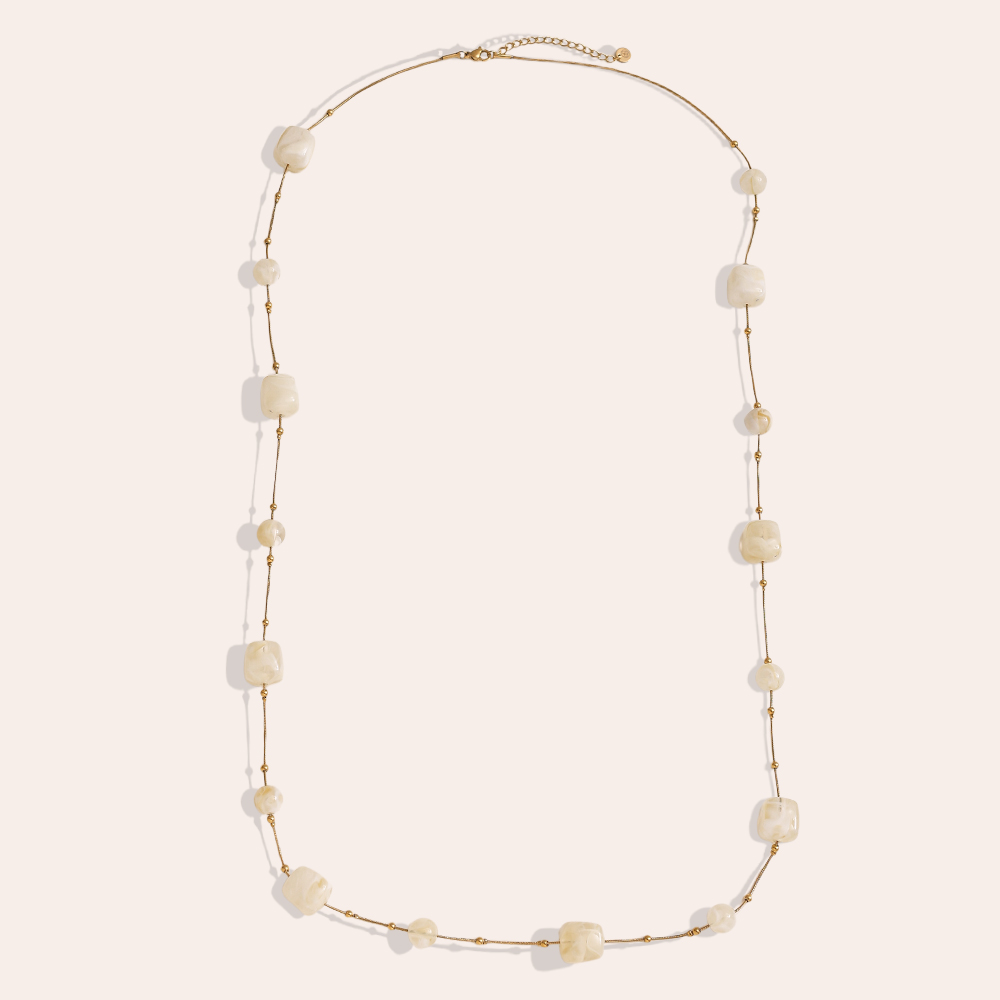 90cm Harzwürfel und Perlchen Edelstahl Halskette    