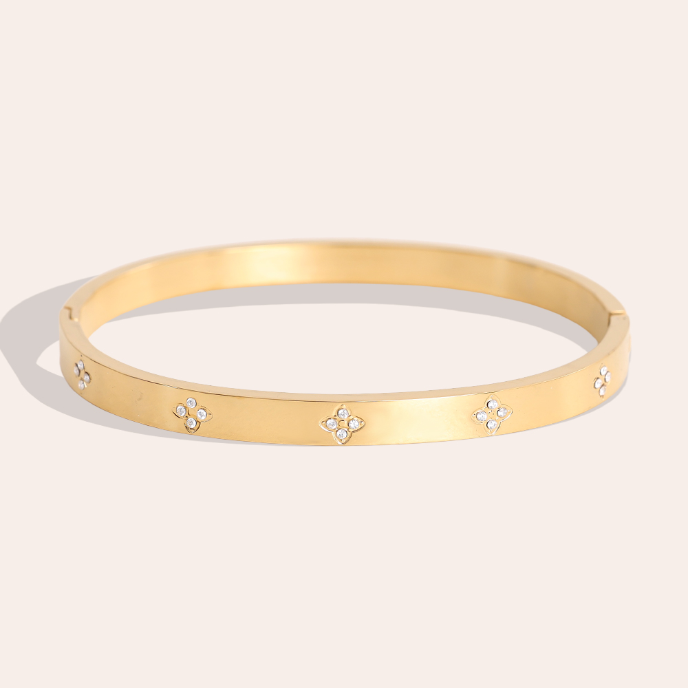 6.5cm Diameter Small Diamond Lucky Flower Edelstahl Armreif      