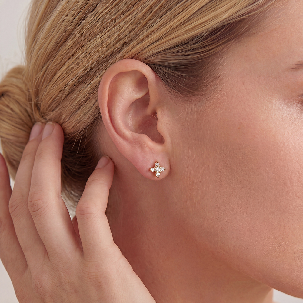 Edelstahl Piercing 12mm Mini Zirkonia Blumen Kleeblatt