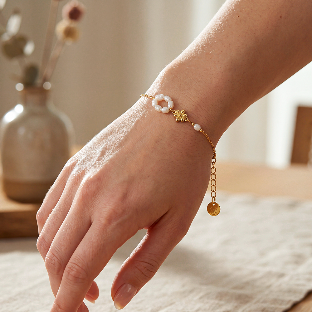 Edelstahl Armband 17cm Perlenring und goldene Blume