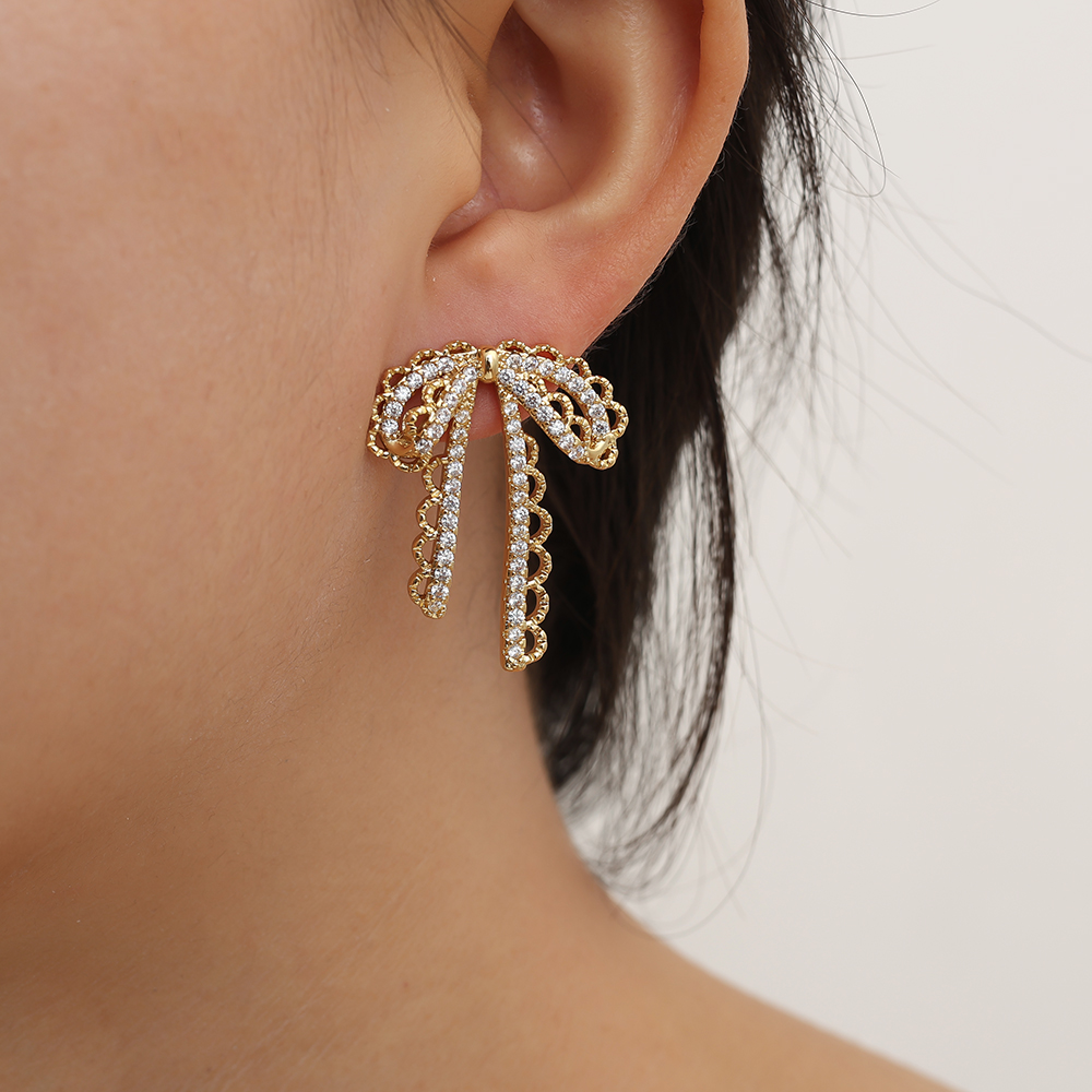 32mm Sparkling Diamond Bowtie Vergoldete Ohrringe   