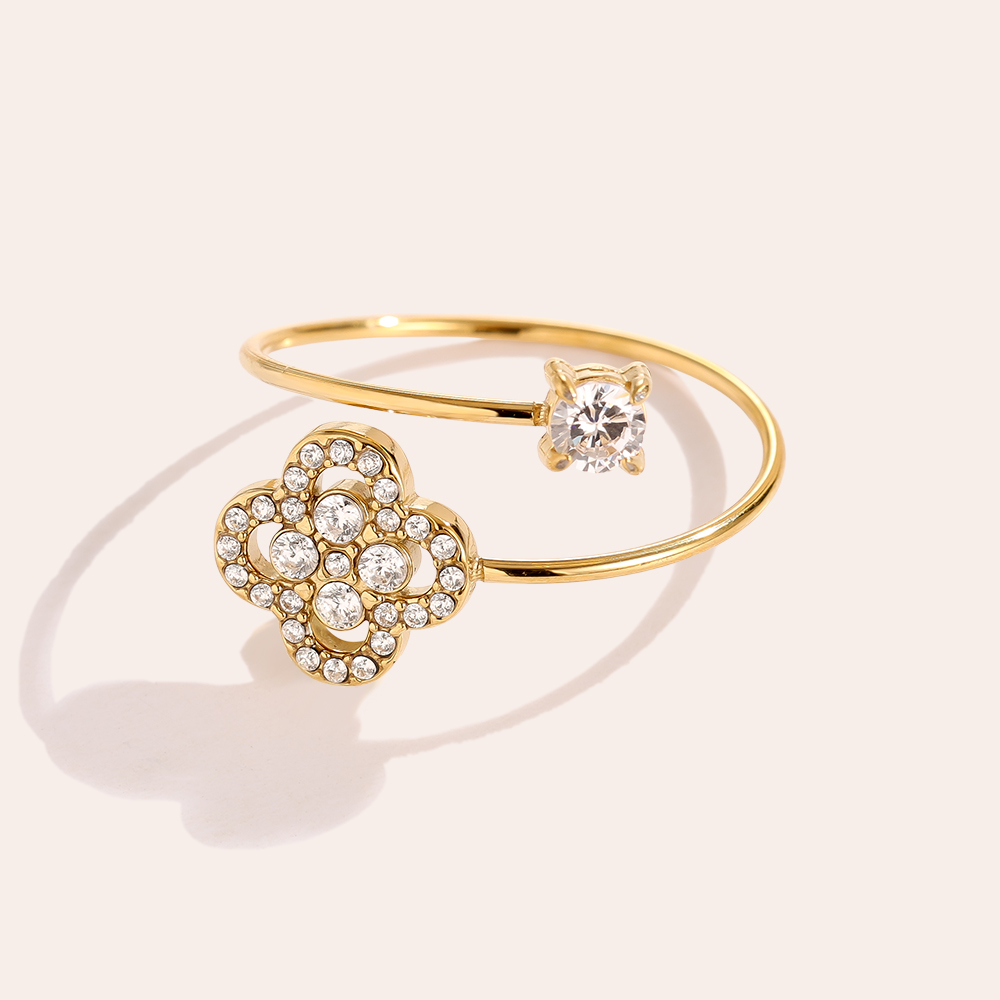 Diamond Lucky Flower Hug Edelstahl Ring      