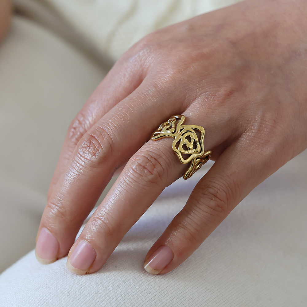 Verstellbarer Rosenglanz Edelstahl Ring    