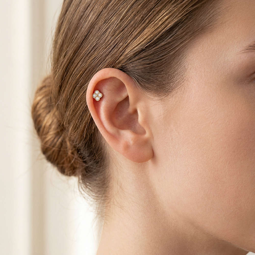 Edelstahl Piercing 5mm Mini Zirkonia Blume