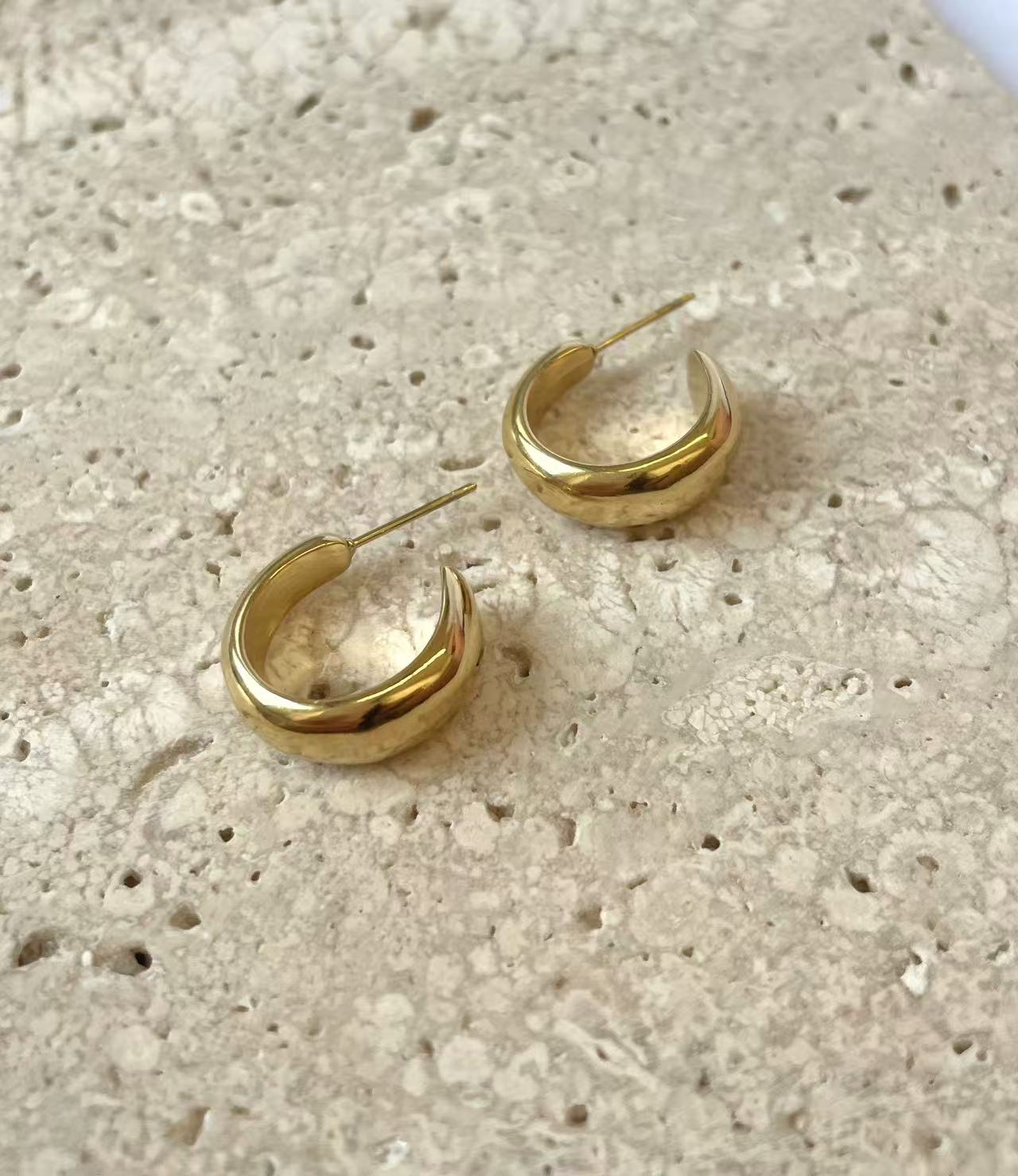 2cm Simple Half Hoop Edelstahl Ohrringe        