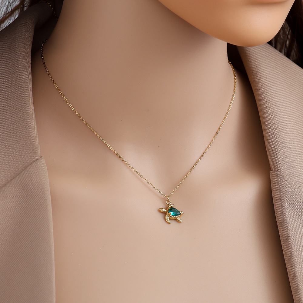 43cm Turtle And Green Diamond Edelstahl Halskette   