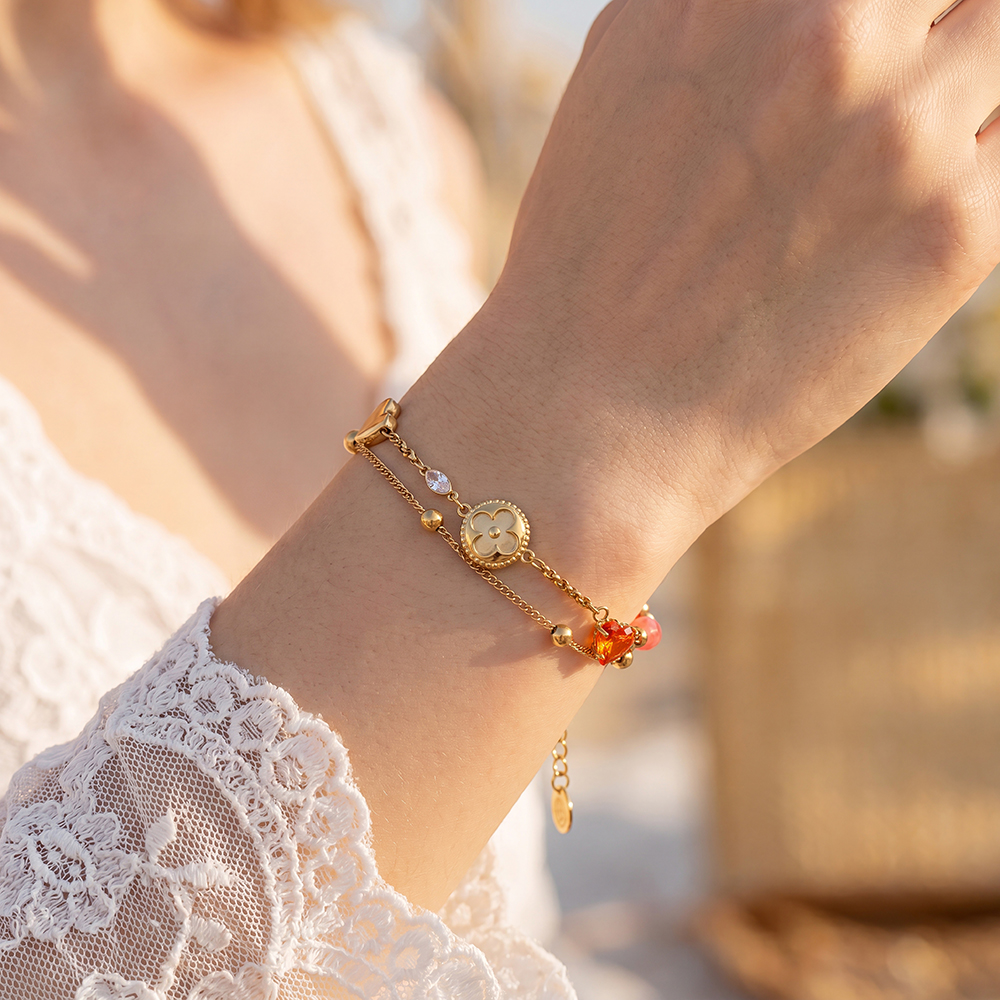 Edelstahl Armband 17cm Herz und rote Kristallperlen